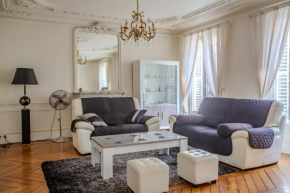 SACRE COEUR Grand Duplex 130 m2 - 4 chambres + double living